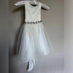 3T Flower Girl dress in Soft White.